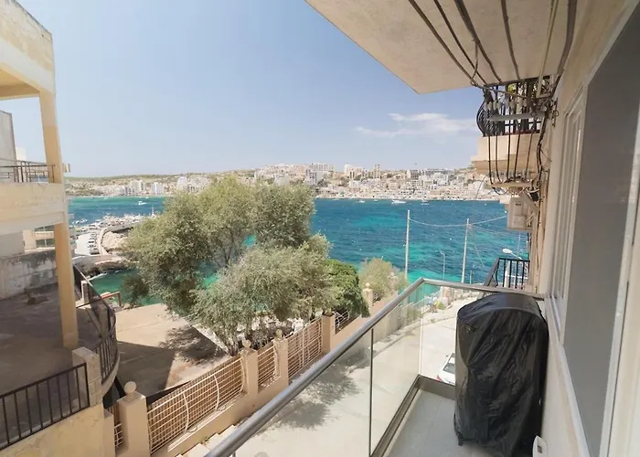 Luxurious Brand New Seafront, Wake Up Onto The Sea Appartement St. Paul's Bay