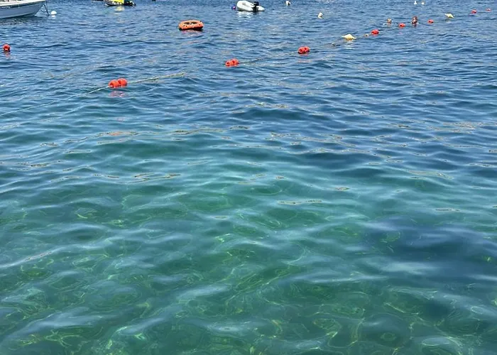 Luxurious Brand New Seafront, Wake Up Onto The Sea